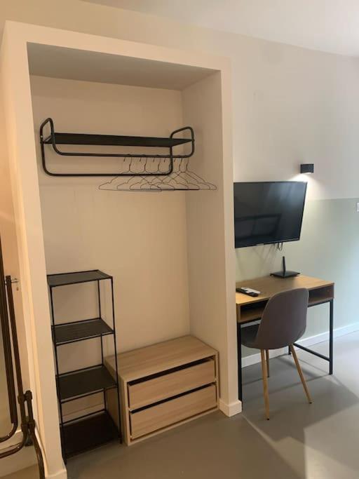 E2G Urban Stay With Balcony Szaloniki Kültér fotó